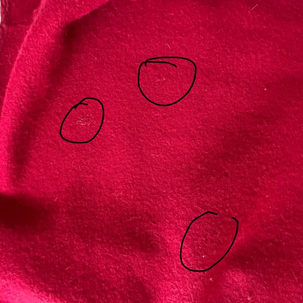 100%wool sweater with embroidery and beading on front (CRAFT) Damage back